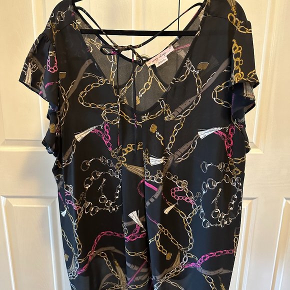 Tank Style Blouse Black with chain design - Picture 1 of 6